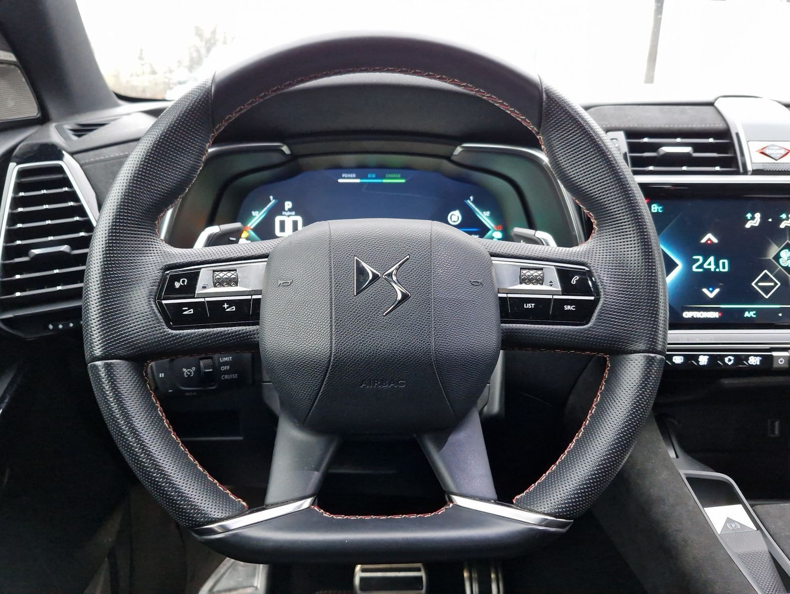DS Automobiles DS7 Crossback PHEV 300 4x4 Performance Line LED