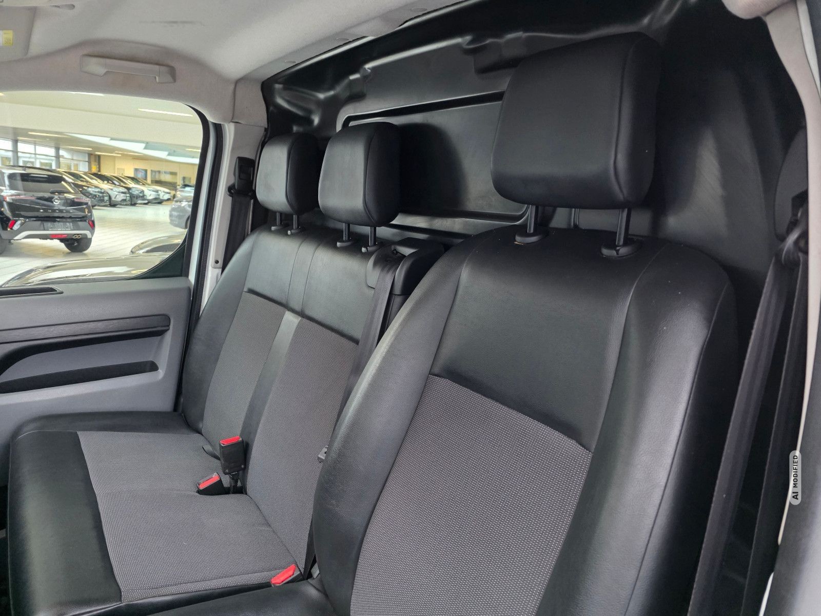 Opel Vivaro Kasten Edition M 2.0D 90KW (130 PS)
