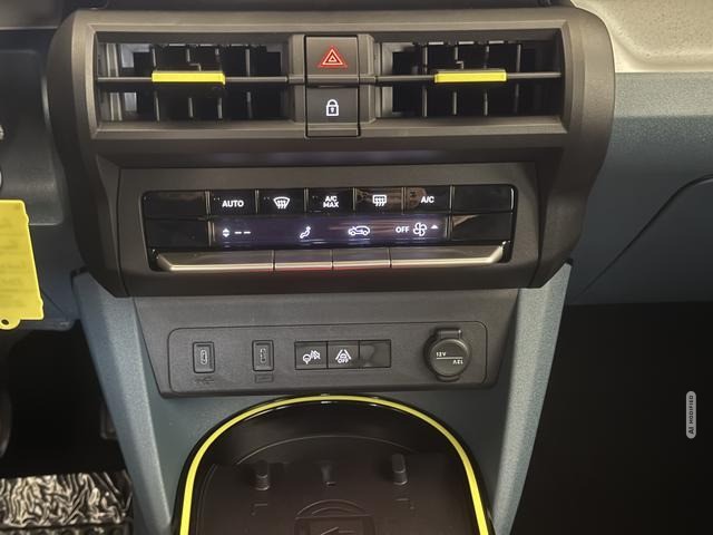 Fiat Grande Panda ICON HYBRID 1.2 eDCT 81kW (110PS) Tech-Paket, Navigationssystem, Kl