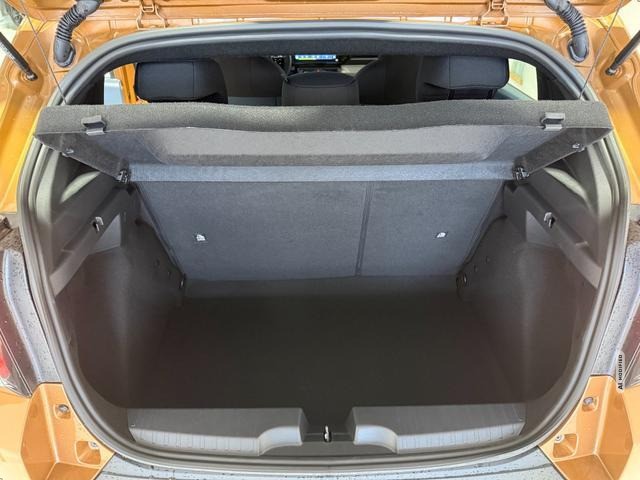 Fiat Grande Panda ICON HYBRID 1.2 eDCT 81kW (110PS) Tech-Paket, Navigationssystem, Kl