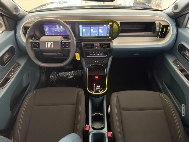 Fiat Grande Panda ICON HYBRID 1.2 eDCT 81kW (110PS) Tech-Paket, Navigationssystem, Kl