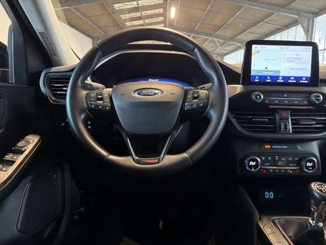 Ford Kuga Titanium X AHK schwenkbar LED TWA M&S Head-up