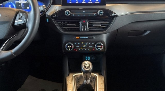 Ford Kuga Titanium X AHK schwenkbar LED TWA M&S Head-up