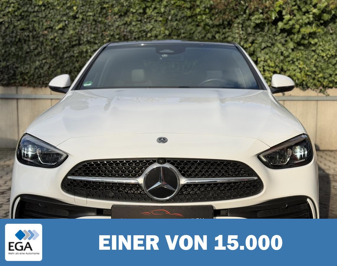 Mercedes-Benz C 300 d AMG LINE LED / NAVI / KAMERA / PANO / SPURHALTE