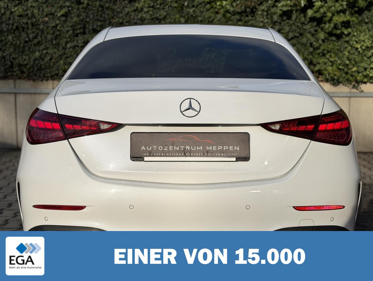 Mercedes-Benz C 300 d AMG LINE LED / NAVI / KAMERA / PANO / SPURHALTE