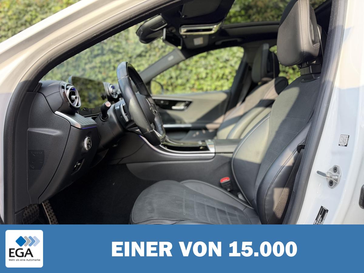 Mercedes-Benz C 300 d AMG LINE LED / NAVI / KAMERA / PANO / SPURHALTE