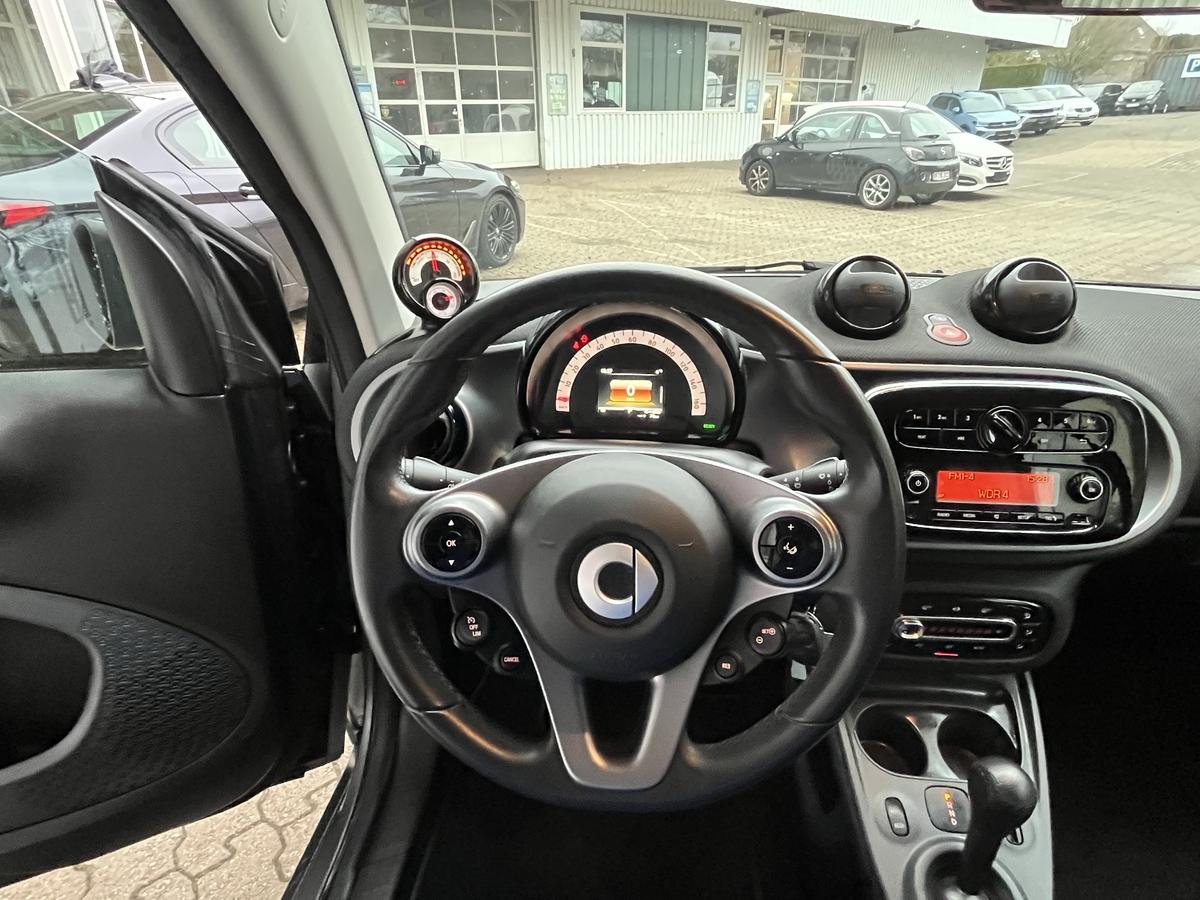 Smart ForTwo EQ*COOL & AUDIO*SEHR GEPFLEGT*ALLWETTER*ALU