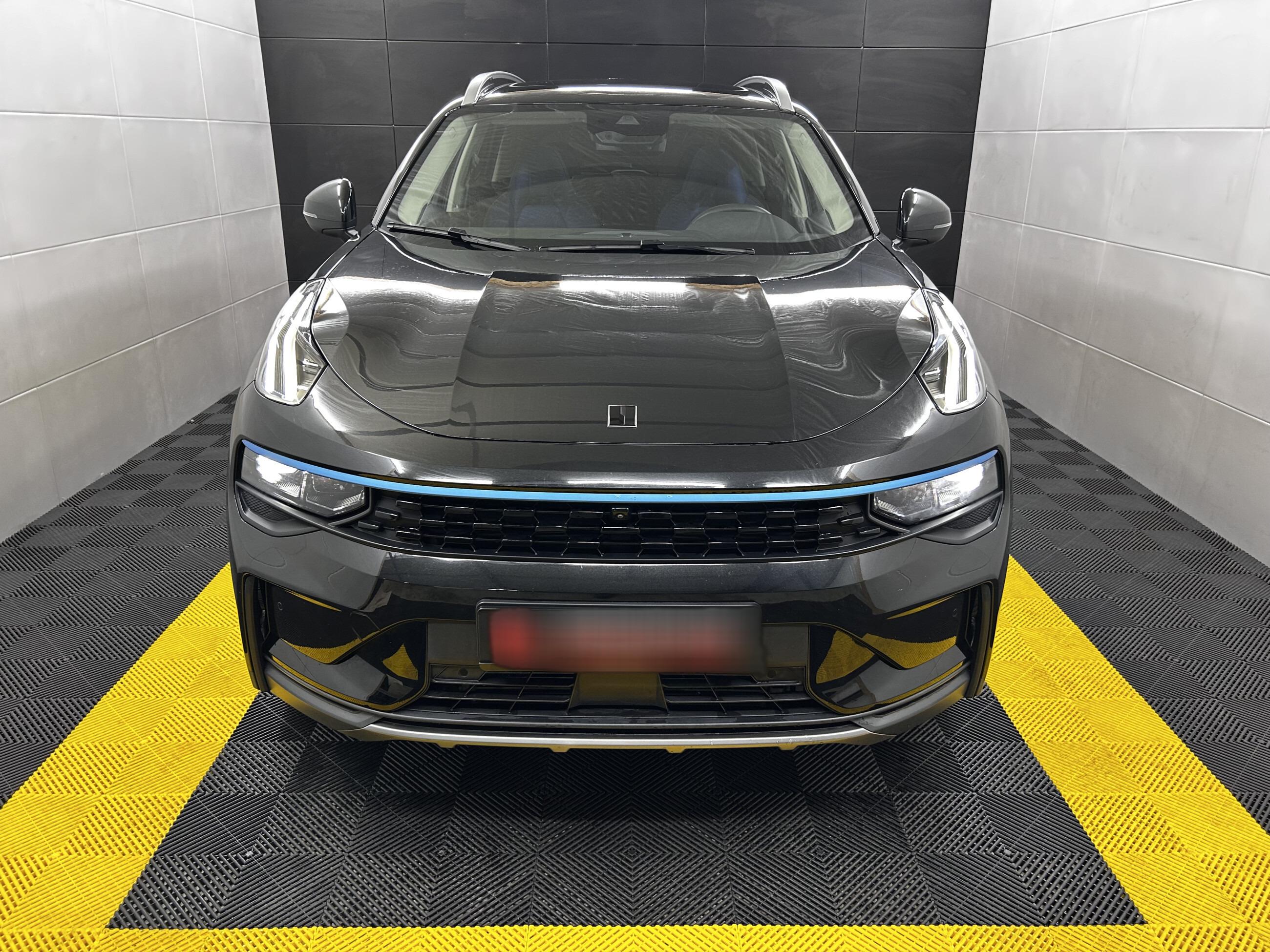 Lynk & Co 01 Hybrid+ACC+360*Kam+Pano+Ambiente+Memory+LED