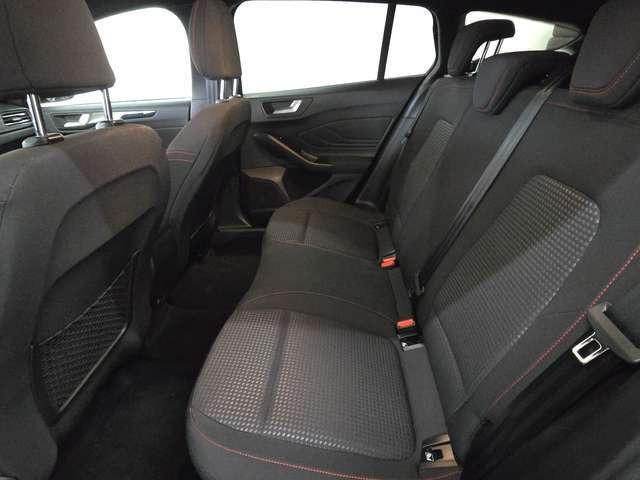 Ford Focus Turnier ST-Line*LED*Navi*PDC*SHZ*