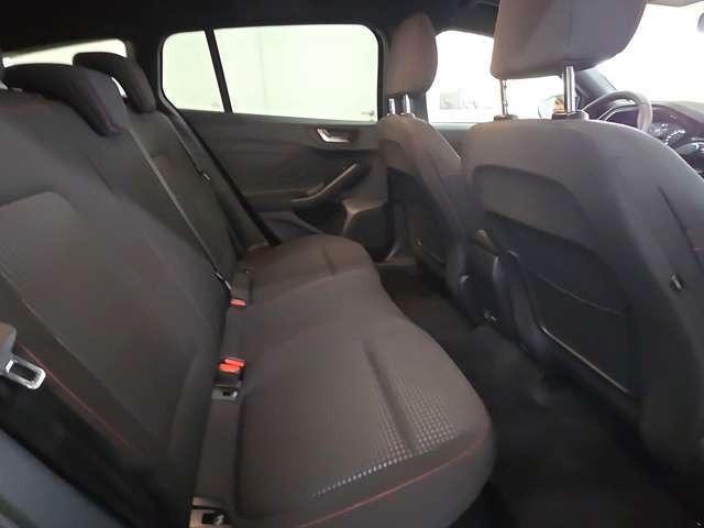 Ford Focus Turnier ST-Line*LED*Navi*PDC*SHZ*