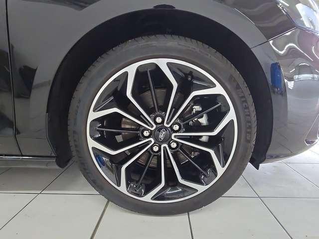 Ford Focus Turnier ST-Line*LED*Navi*PDC*SHZ*