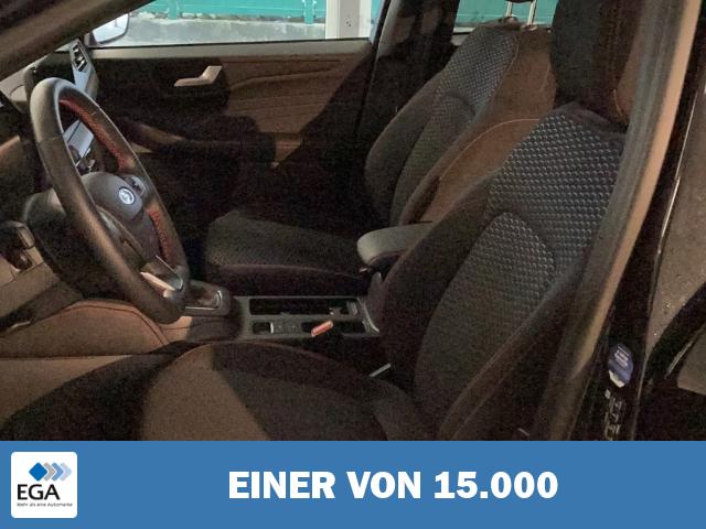 Ford Kuga ST-LINE NAVI / LED / PDC / KAMERA / WINTER-PAKET FACELIFT