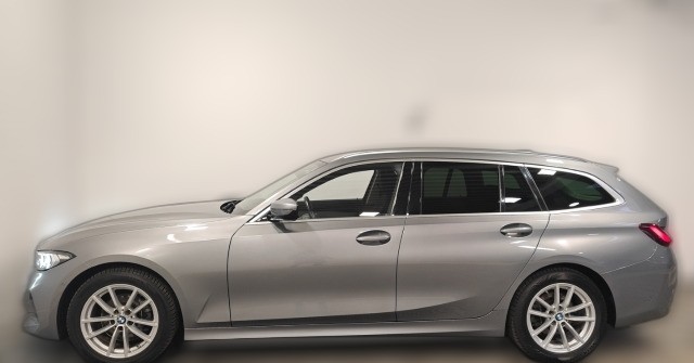 BMW 318 d Touring Park-Assistent Live Plus PDC LED