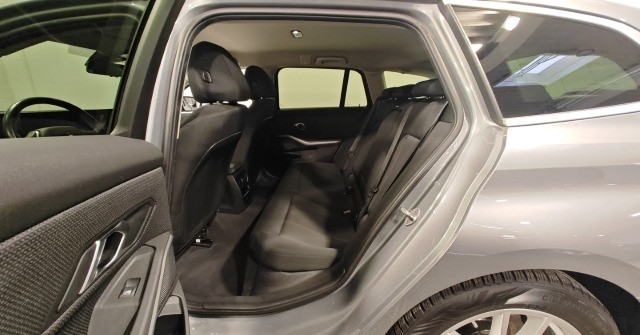 BMW 318 d Touring Park-Assistent Live Plus PDC LED