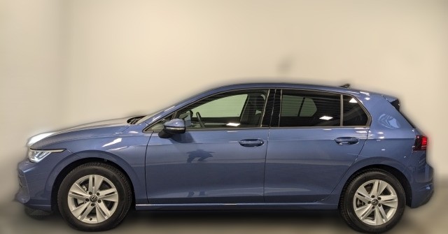 Volkswagen Golf 1.5 eTSI Life  NAVI LED PDC ACC VIRTUAL