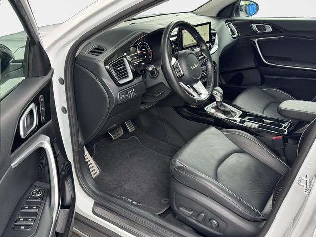 Kia XCeed 1.6 T-GDI Platinum Edition Panorama Led...
