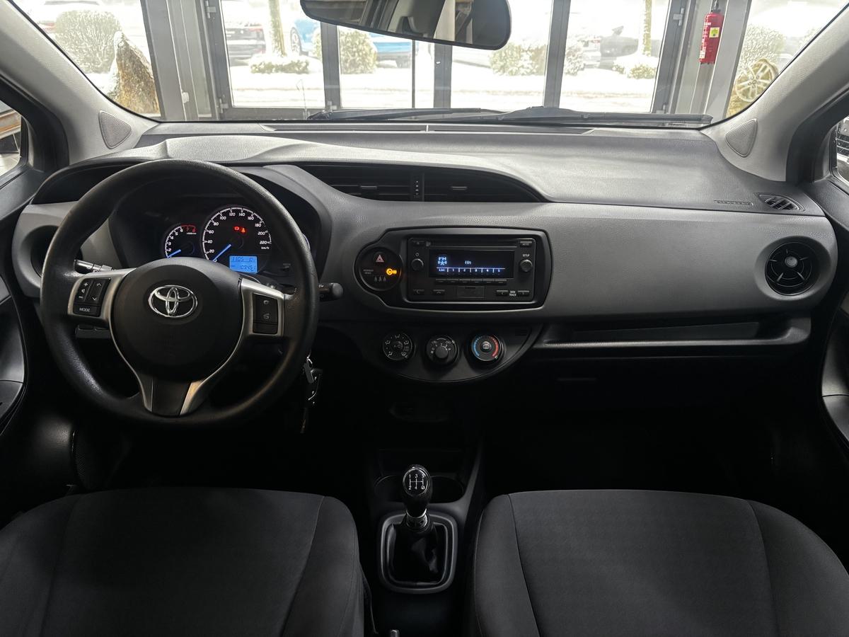 Toyota Yaris 1.0 Dual-VVTi Klima Bluetooth