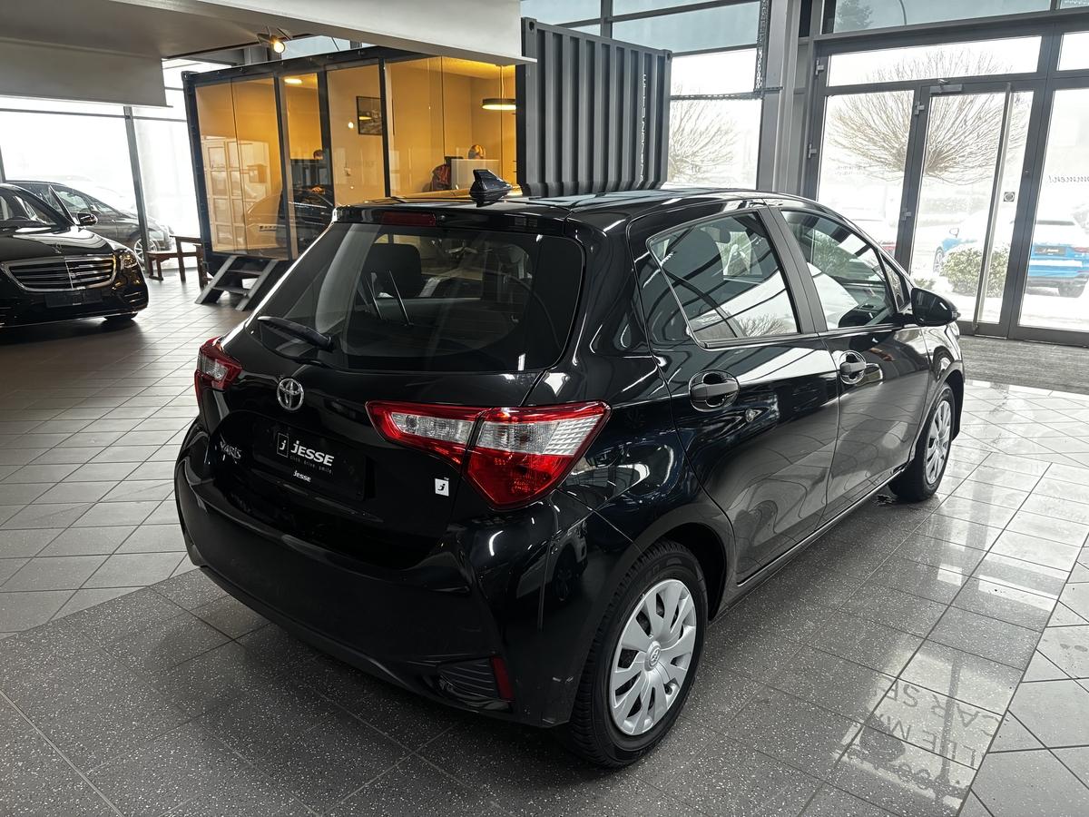 Toyota Yaris 1.0 Dual-VVTi Klima Bluetooth