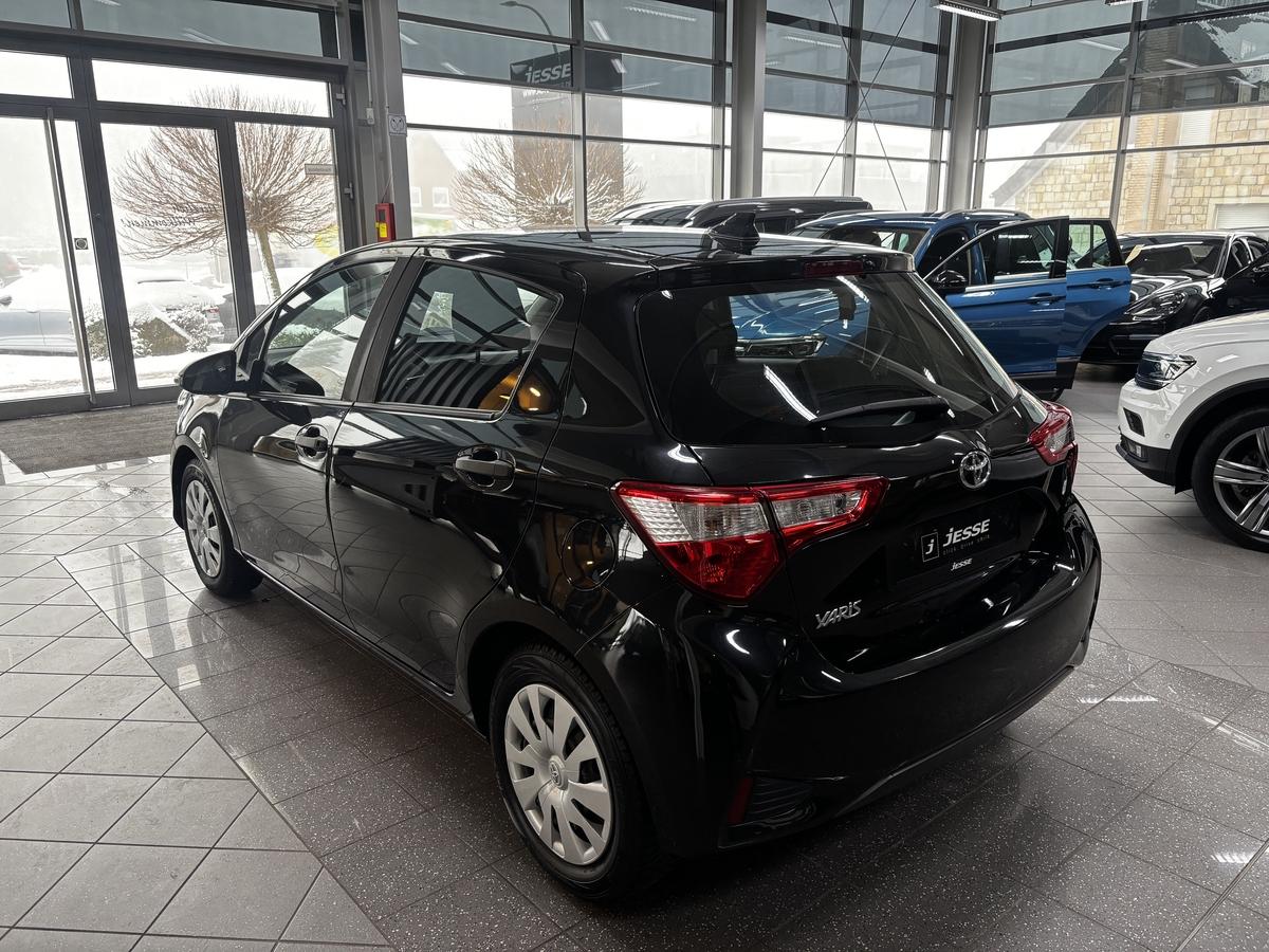 Toyota Yaris 1.0 Dual-VVTi Klima Bluetooth