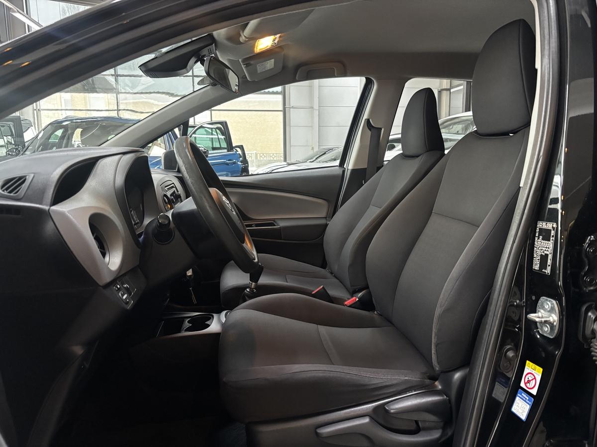 Toyota Yaris 1.0 Dual-VVTi Klima Bluetooth