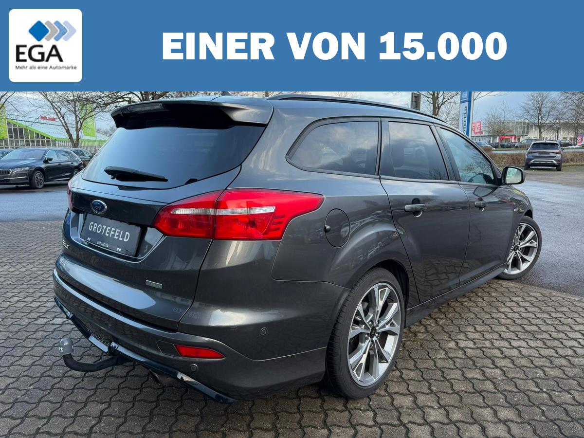 Ford Focus 1.5 ST-Line Automatik + Anhängerkupplung