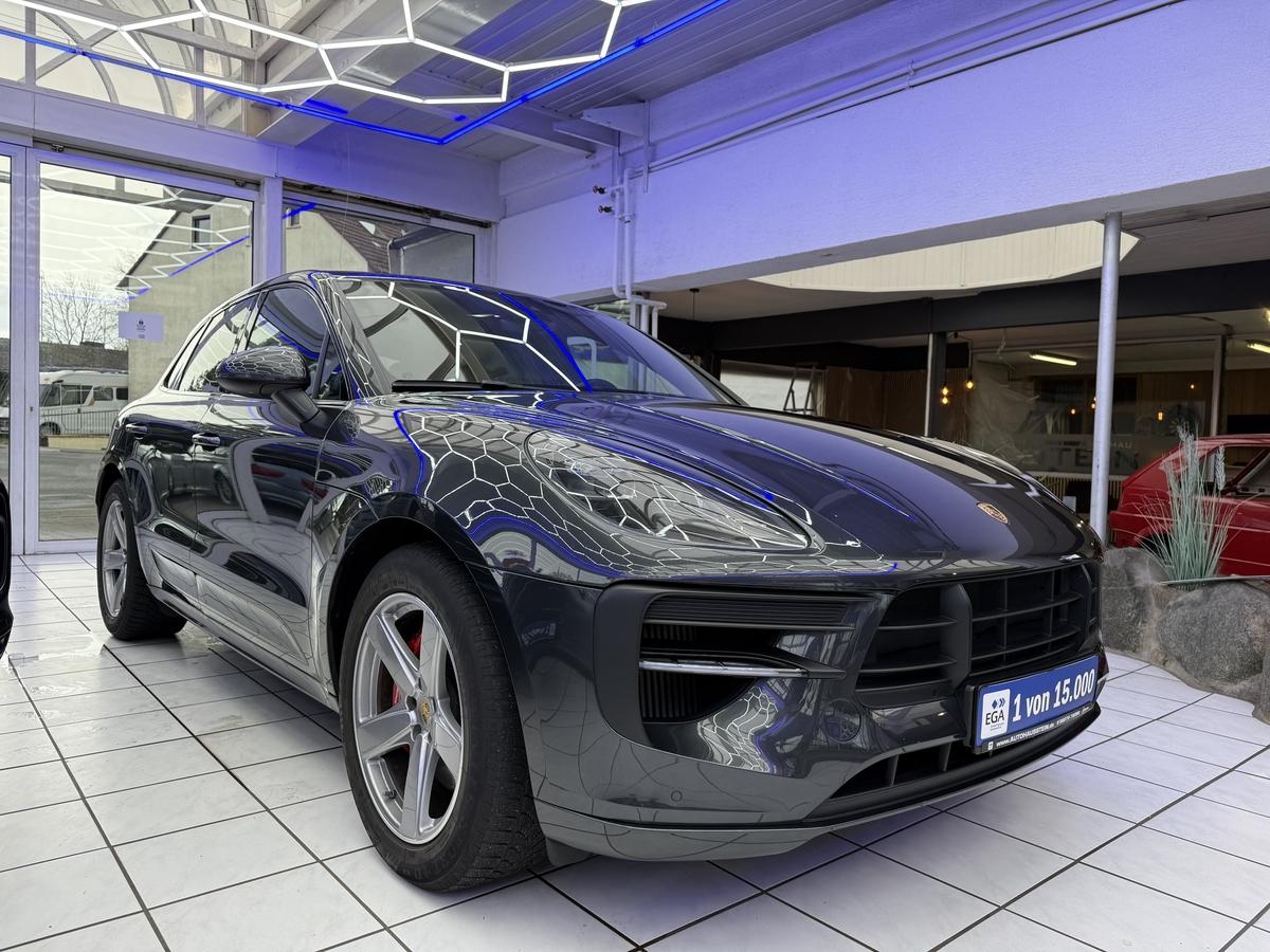 Porsche Macan GTS PDLS+ CHRONO PASM BOSE