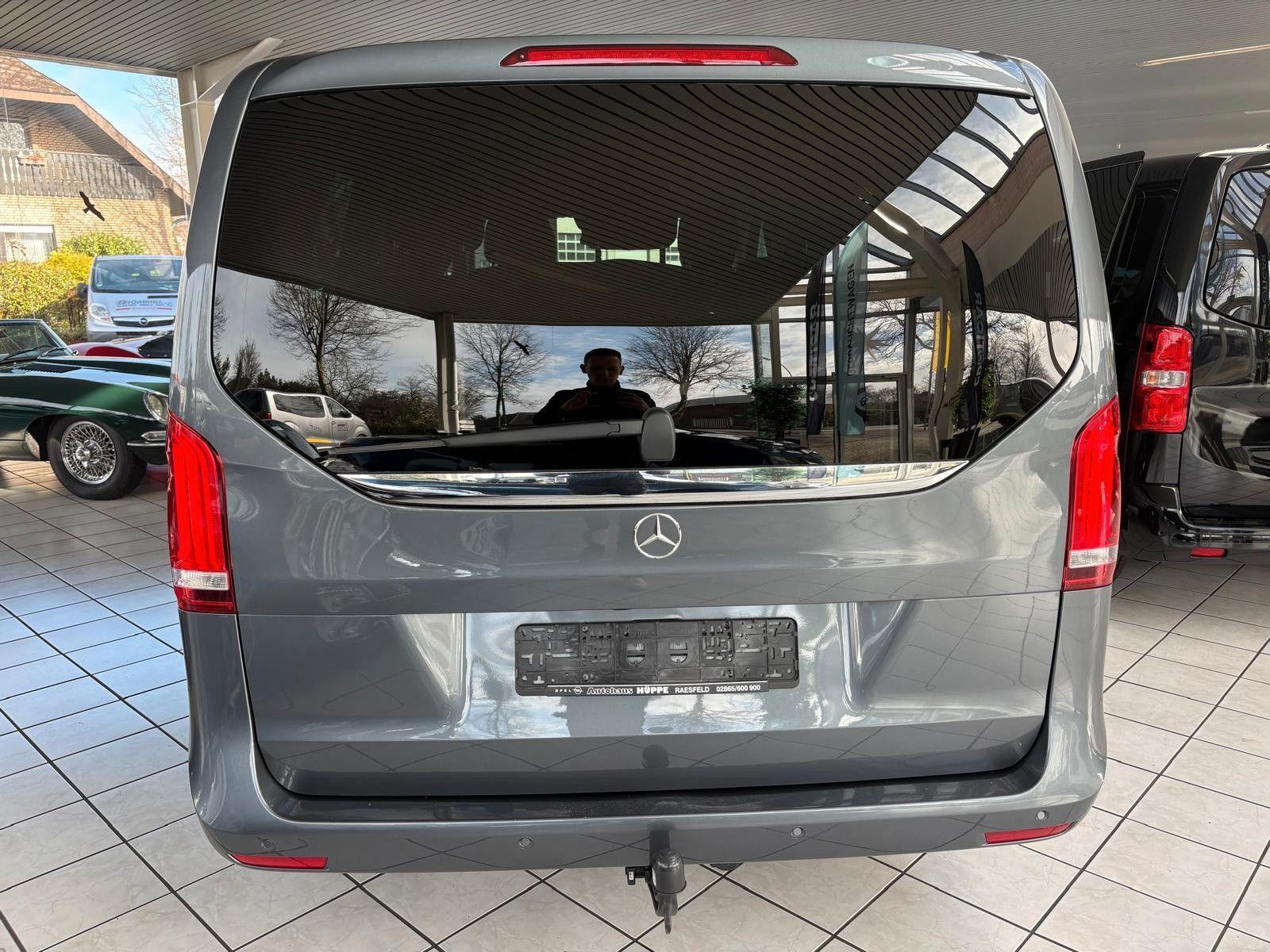 Mercedes-Benz V 220 V220  250CDI AVANTGARDE EDITION lang im Kundena.