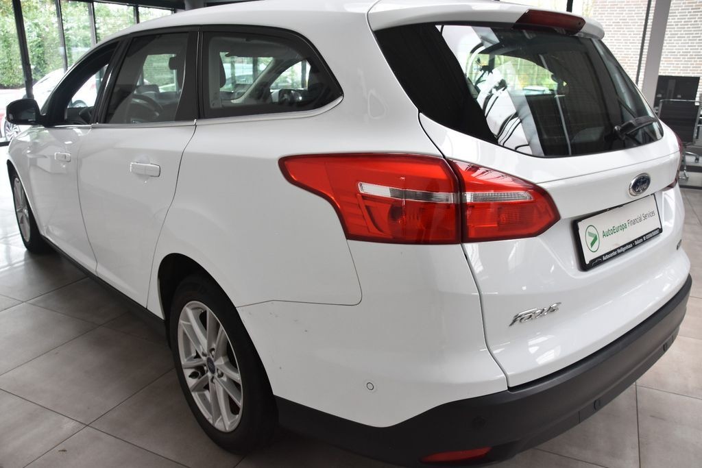 Ford Focus Turnier Cool & Connect Autom.  Navi Kamera