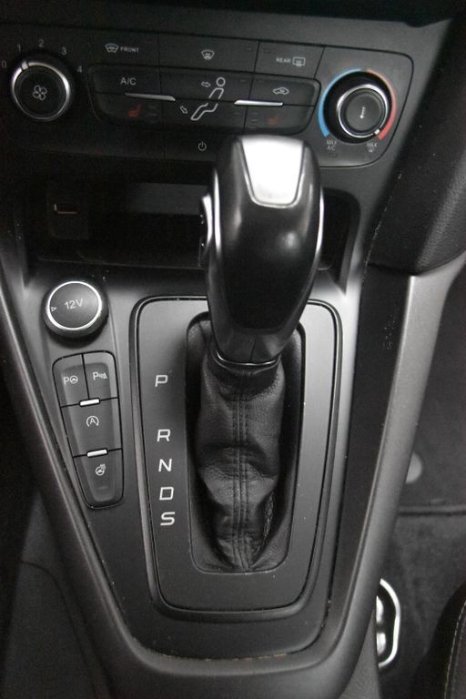 Ford Focus Turnier Cool & Connect Autom.  Navi Kamera