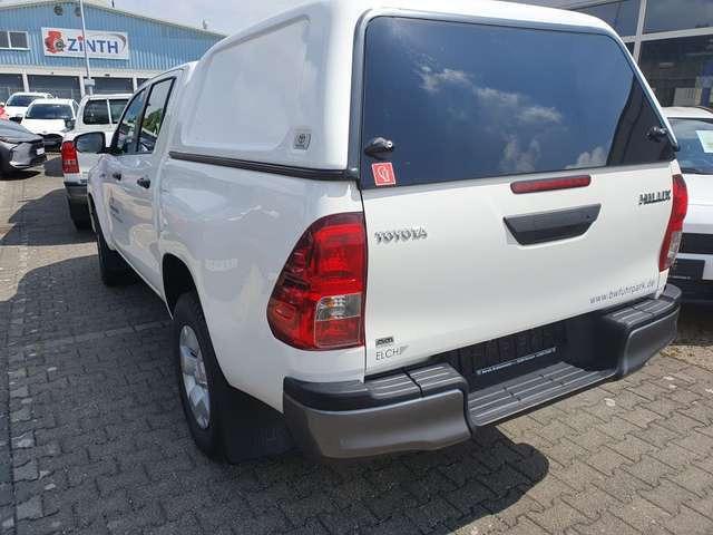 Toyota Hilux 4x4 Double Cab Duty