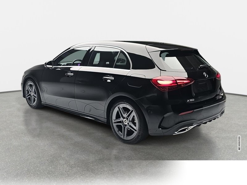Mercedes-Benz DCT AMG Line Navi LED MBUX Winter Kamera LM18