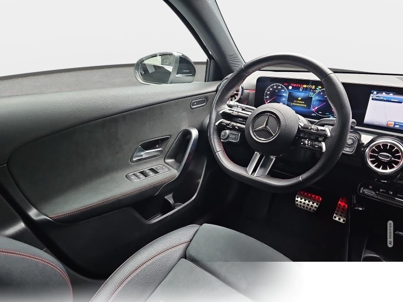 Mercedes-Benz DCT AMG Line Navi LED MBUX Winter Kamera LM18