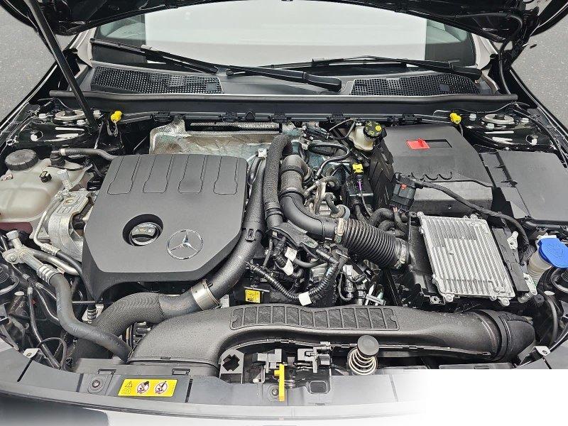 Mercedes-Benz DCT AMG LINE NAVI LED MBUX WINTER KAMERA LM18