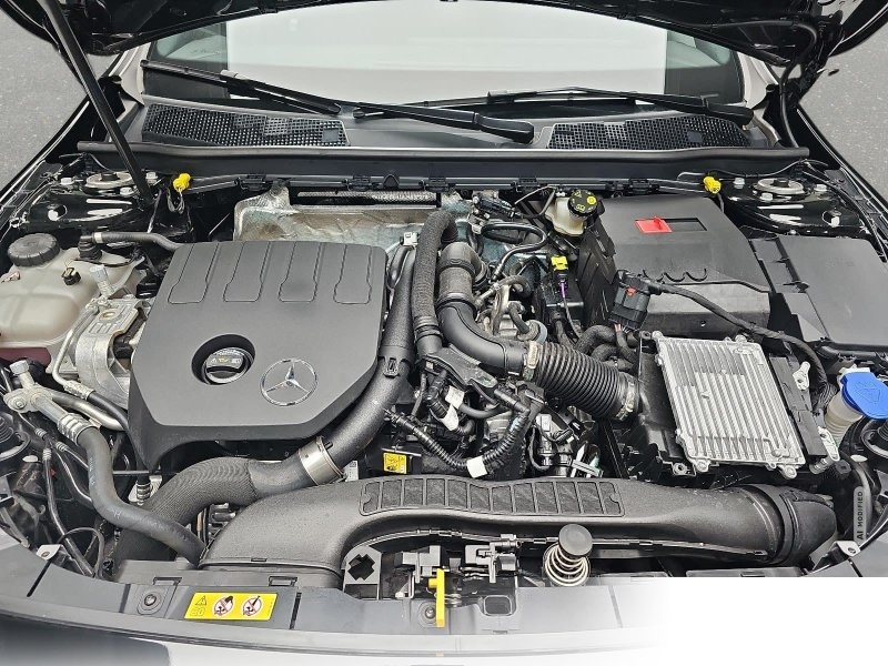 Mercedes-Benz DCT AMG Line Navi LED MBUX Winter Kamera LM18
