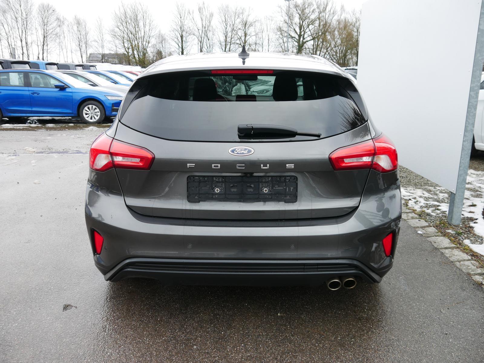 Ford Focus FORD  1.0 EcoBoost*NAVI*RFK*TEMPOMAT*KEYLESS-GO*SOUNDSYSTEM*PDC-HINTEN*
