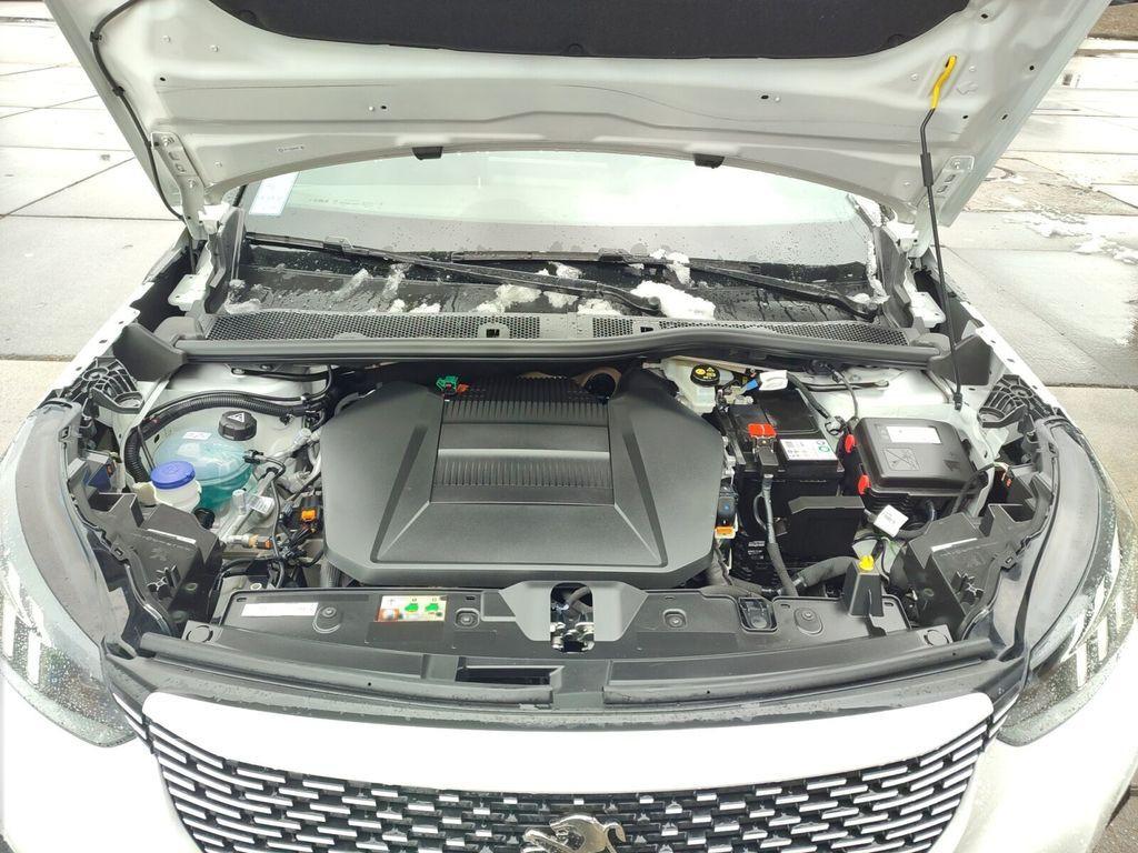 Peugeot 2008 e- GT-Pack -SITZHEIZUNG+NAVIGATION+TEMPOMAT-