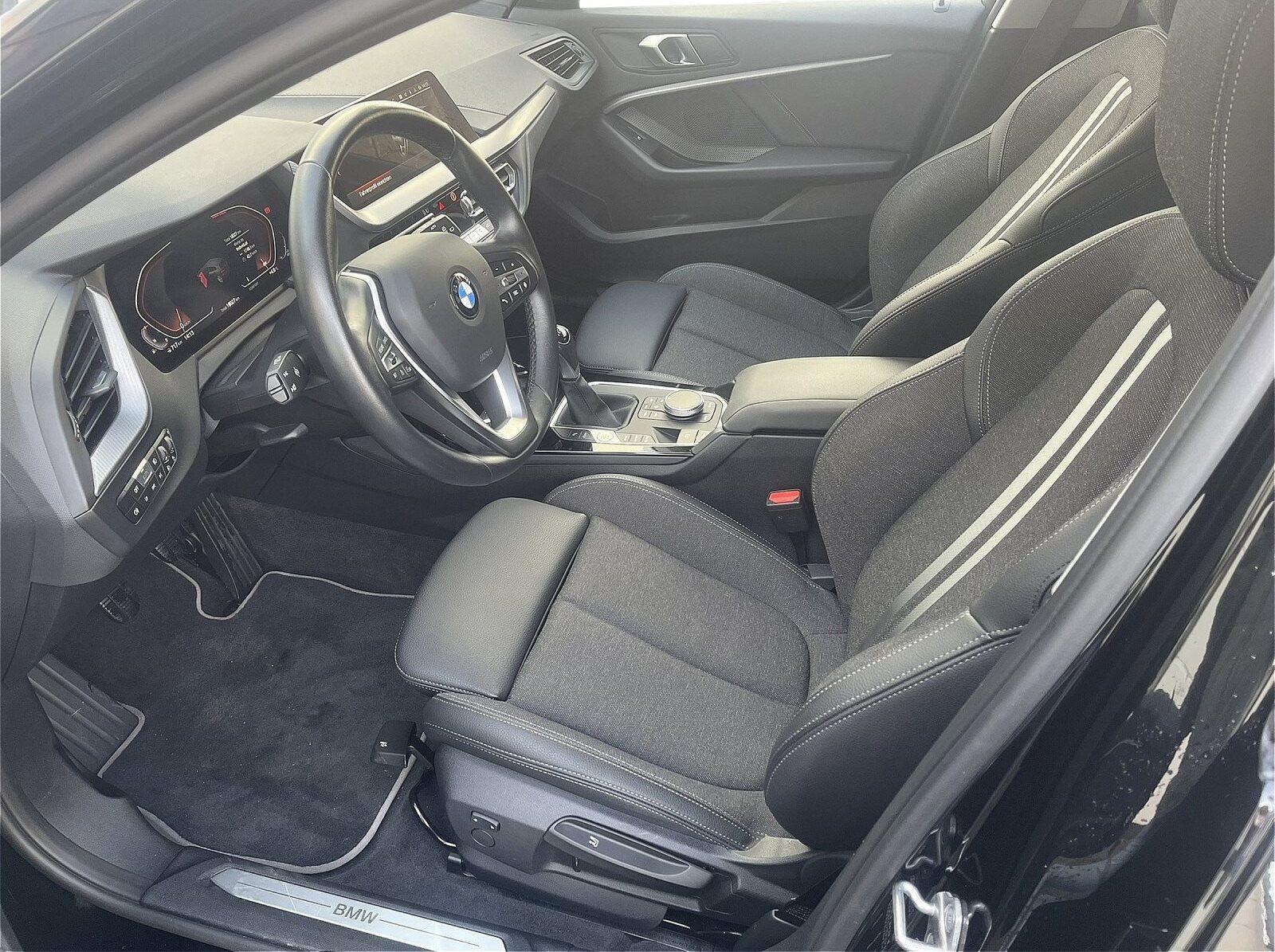 BMW 116 SPORT LINE LC PROF LED AHK GRA PDC SHZG DAB WLAN