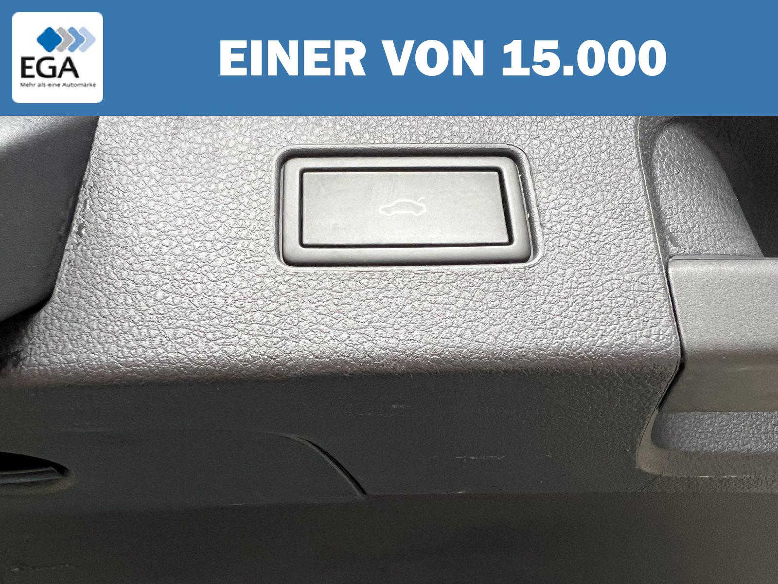 Volkswagen Passat Variant GTE AHK Panorama eSitze Travel+Lane Assist