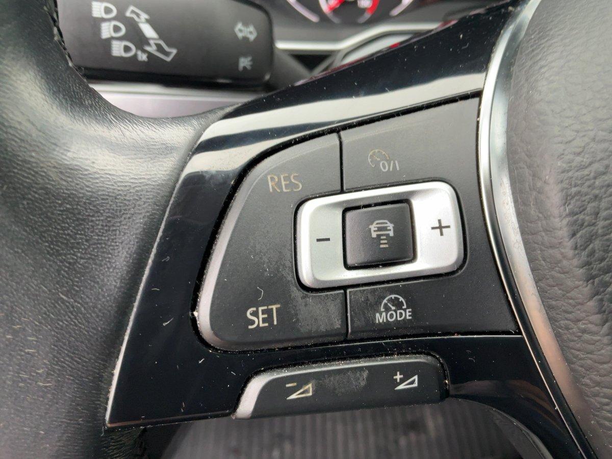 Volkswagen Polo VI 1.0 TSI Highline ACC,SHZ,Winterp.,PDC,LM