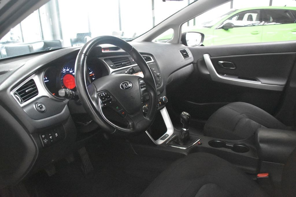 Kia cee'd Sportswagon cee'd SW 1.0 T-GDI Navi Kamera Tempo USB PDC