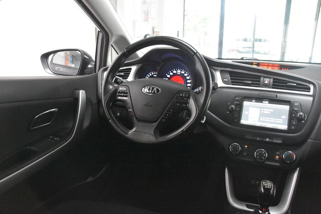 Kia cee'd Sportswagon cee'd SW 1.0 T-GDI Navi Kamera Tempo USB PDC