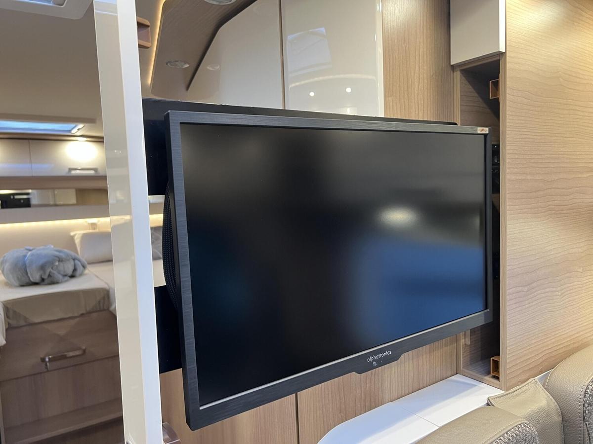 Carthago c-tourer T 143 LE LED+ACC+TV+Kamera+Markise+