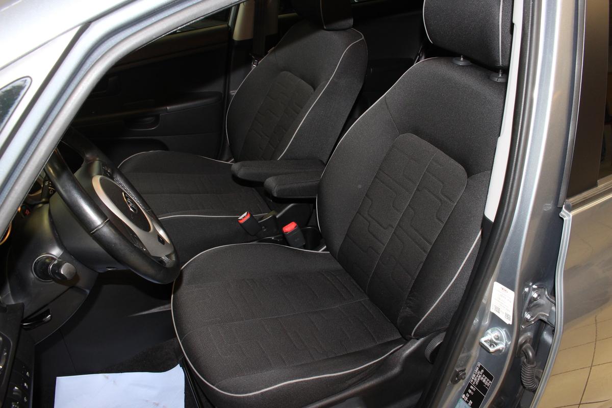 Kia Venga 1.6 Automatik.NAVI.Kamera.1Hand  