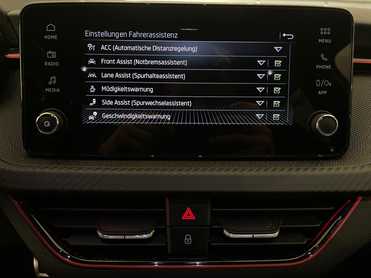 Skoda Scala 1,0 TSI Monte Carlo Matrix Garantie
