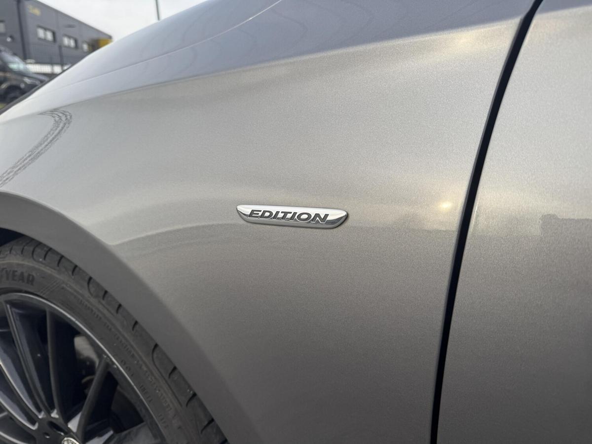 Mercedes-Benz A 220 AMG Line+4Matic+Edition1+LED+Pano