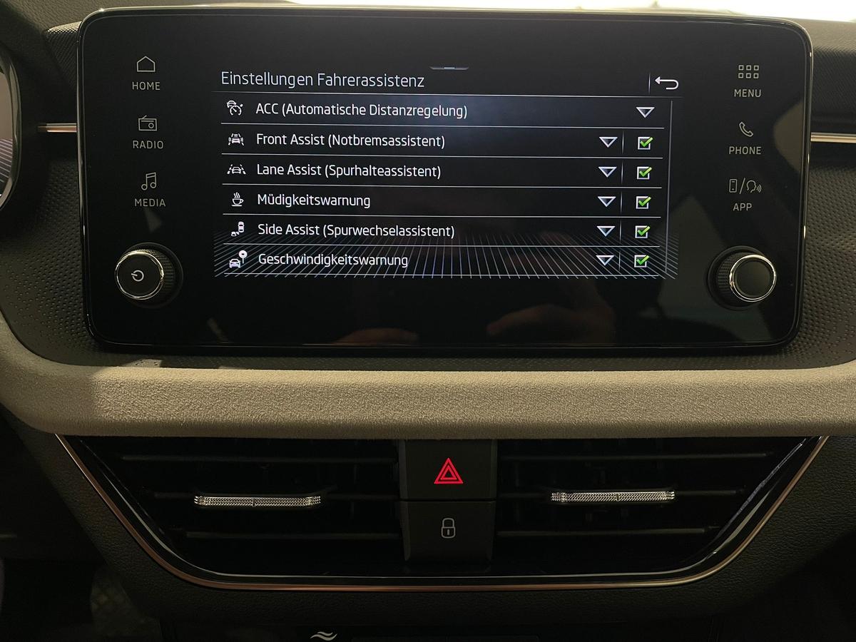 Skoda Scala DSG 5J Garantie Matrix ACC Winterpaket