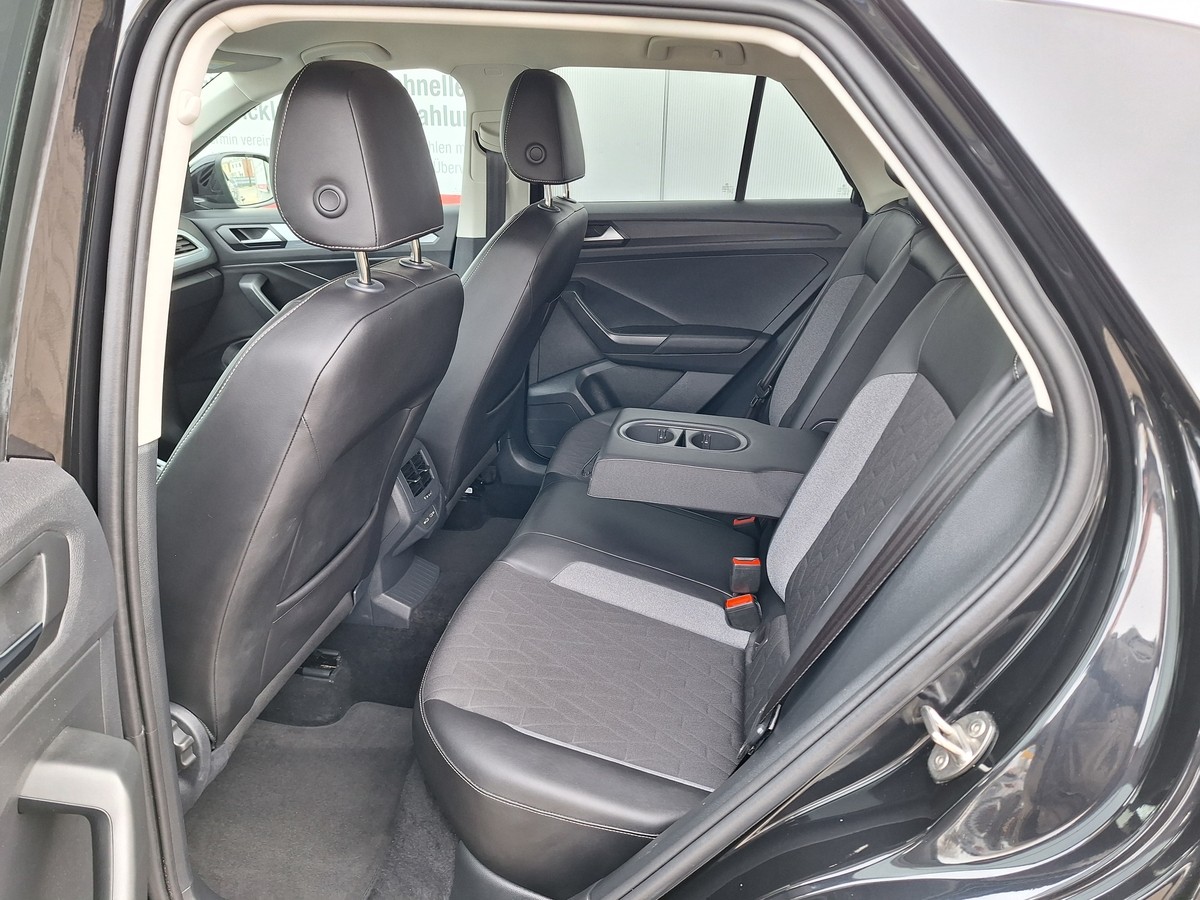 Volkswagen T-Roc 1.5 TSI Goal*AUTOMATIK*LED*SITZHEIZUNG*ACC*ALLWETTER