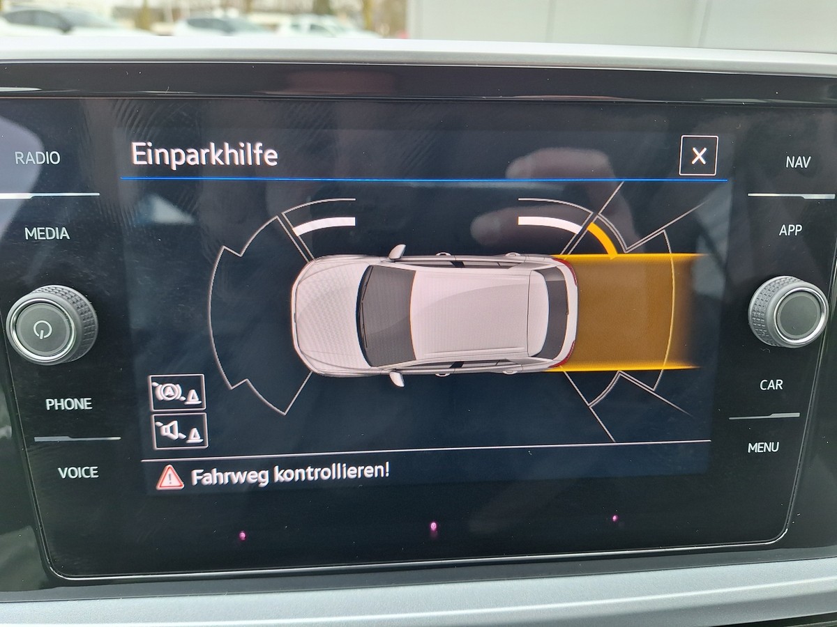 Volkswagen T-Roc 1.5 TSI Goal*AUTOMATIK*LED*SITZHEIZUNG*ACC*ALLWETTER