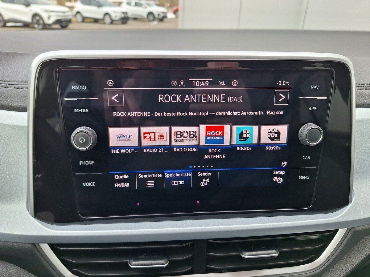 Volkswagen T-Roc 1.5 TSI Goal*AUTOMATIK*LED*SITZHEIZUNG*ACC*ALLWETTER