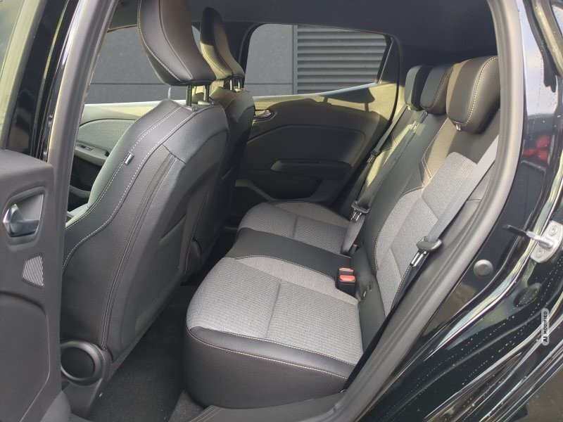 Renault Clio TCe 90 X-Tronic Techno SHZ+RFK+Carplay